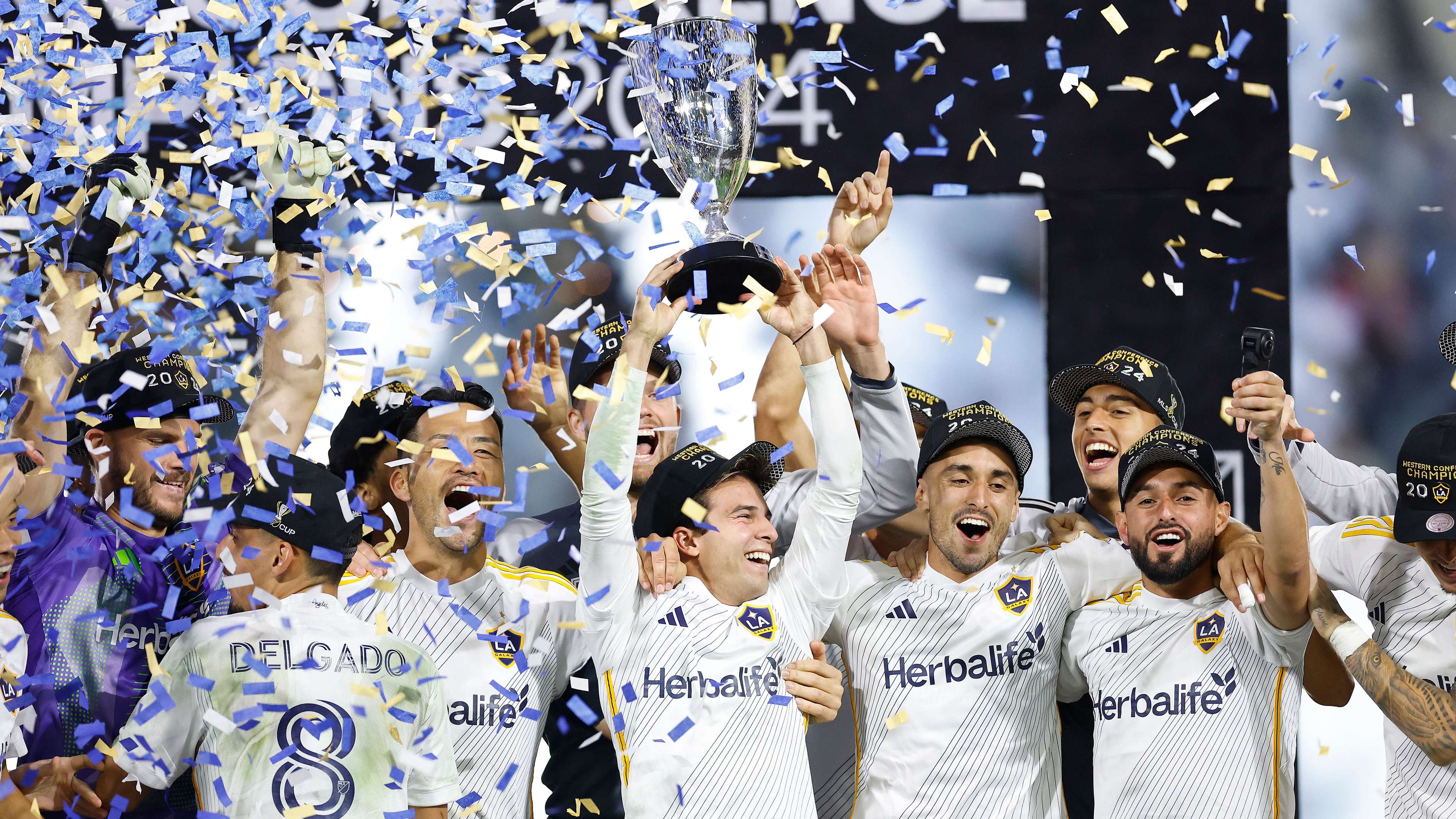 从而在比赛 从而在比赛